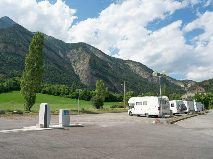 Jausiers camper van service and parking area